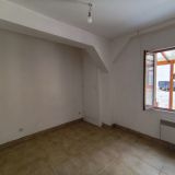 Immeuble / 250 m² / 368 421 € / AMBONNAY